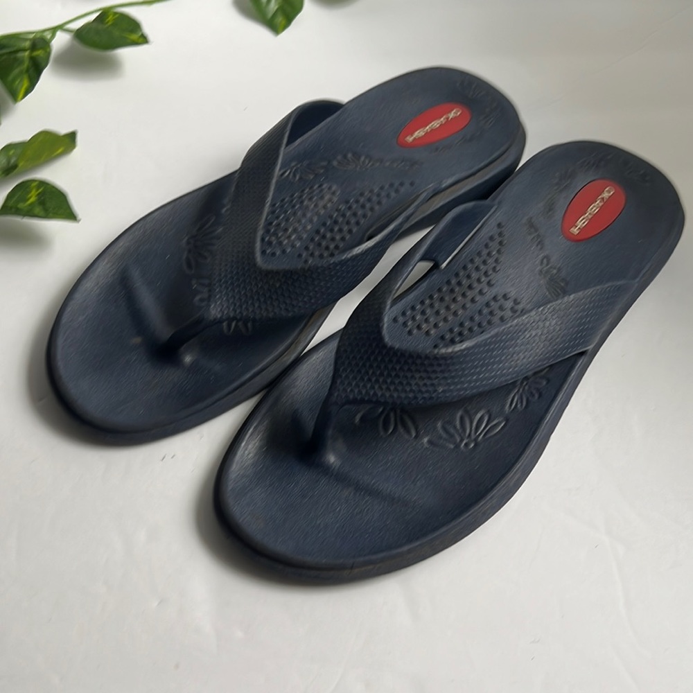 Okabashi Maui Flip Flop Medium Large